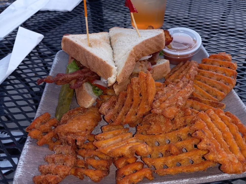 blt with Cheese